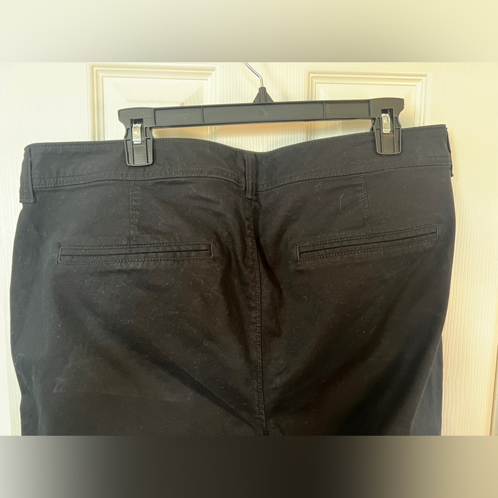 Old Navy Black Women's Bootcut Jeans. Size 16 - Picture 6 of 8